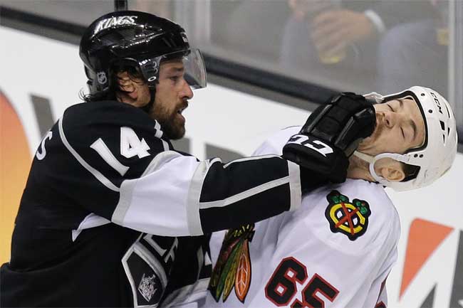 Having been outplayed in Chicago, the Los Angeles Kings asserted their dominance in Game 3.