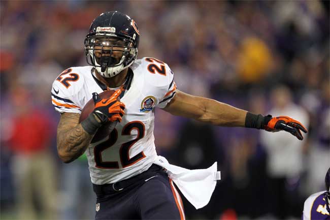 Matt Forte and the Chicago Bears visit the San Francisco 49ers on Sunday night.